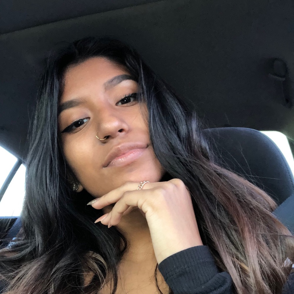 Meet your Posher, Clarissa